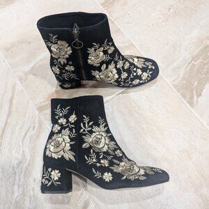 Johnny Was Suede Leather Metallic Embroidered Bootie Boho Black Gold 38 7 - 7.5